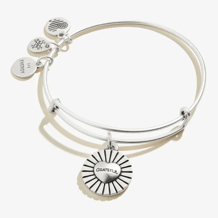 ‘Grateful’ Heart Charm Bangle