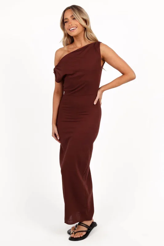 Kassie Off Shoulder Dress – Chocolate Brown