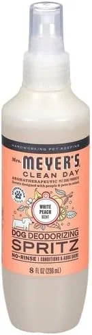 MRS. MEYER’S Clean Day Dog Deodorizing Spray, White Peach Scent, 8oz