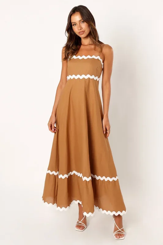 Yana Maxi Dress – Tan White